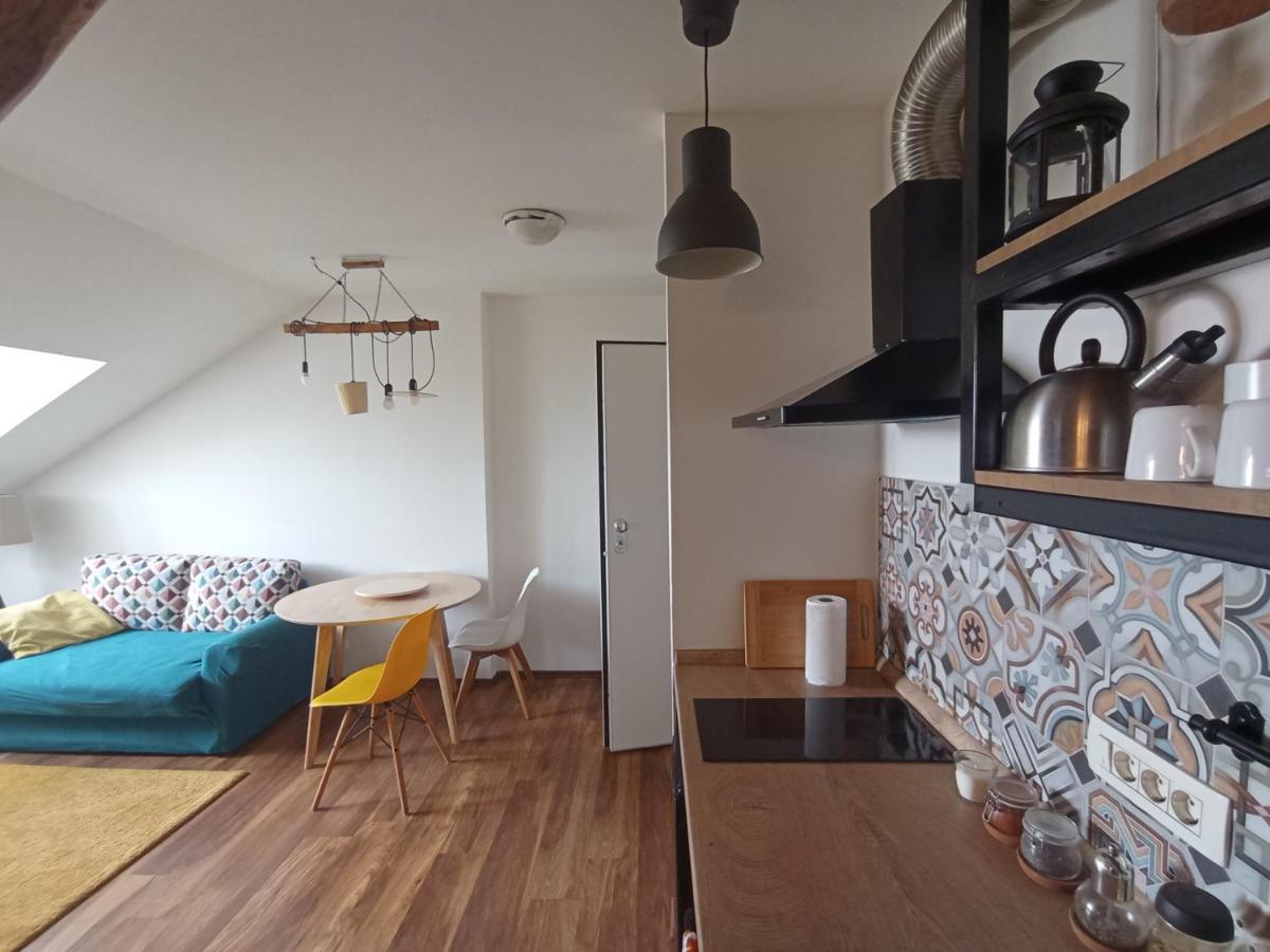 Music Apartment Benedikta Zagreb Buitenkant foto