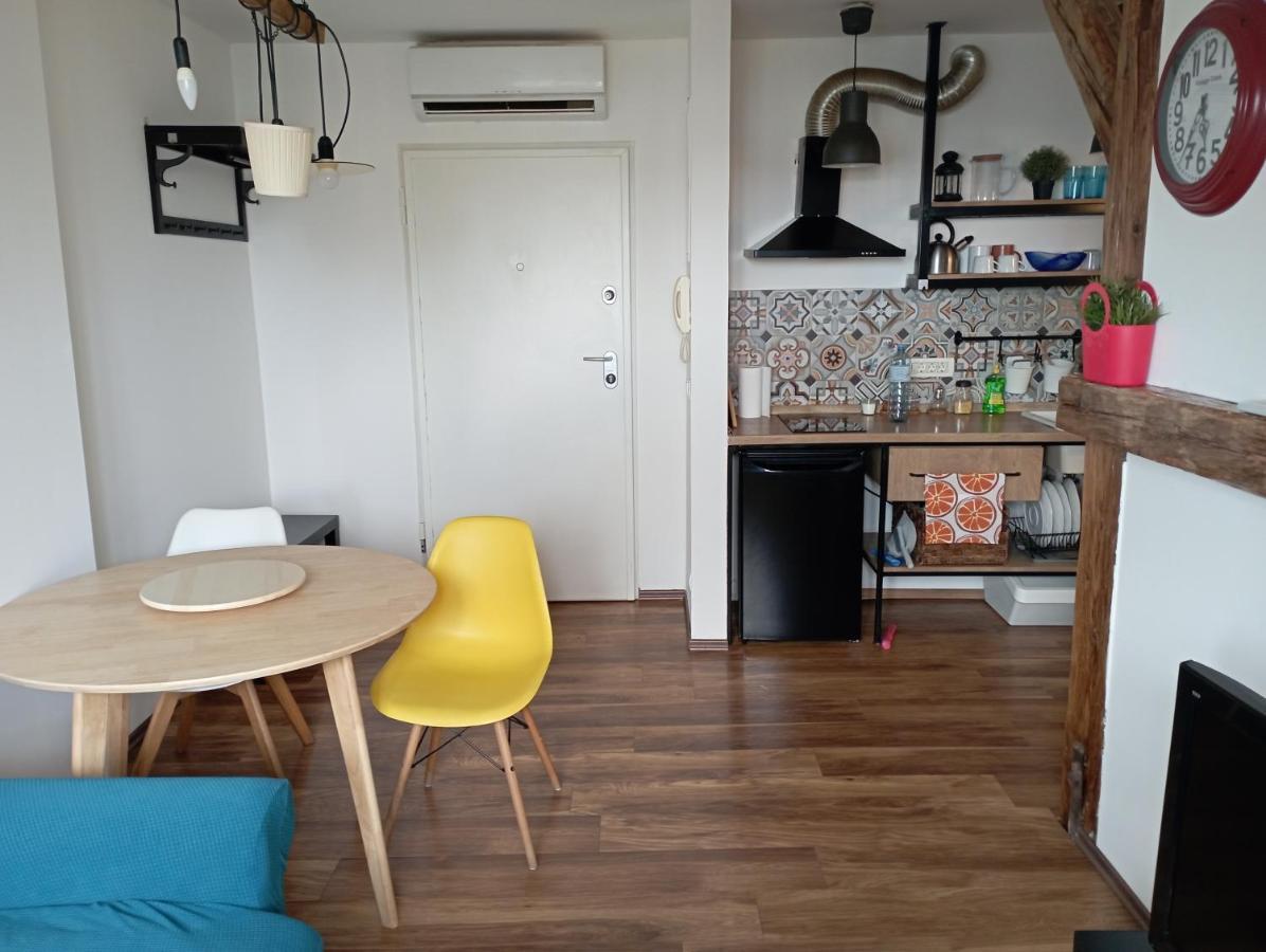 Music Apartment Benedikta Zagreb Buitenkant foto
